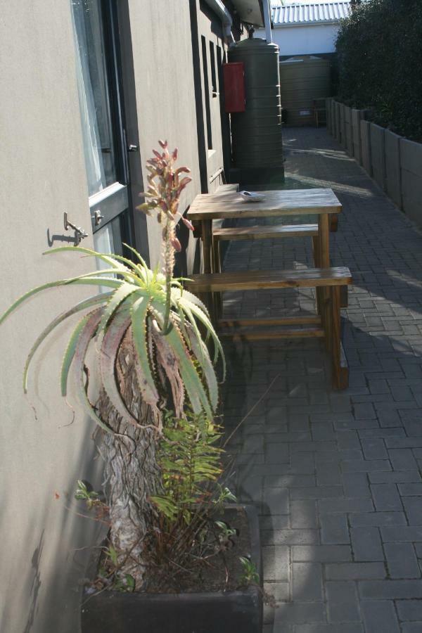 Nahoon Eco Lodge On Mackenzie East London Bagian luar foto